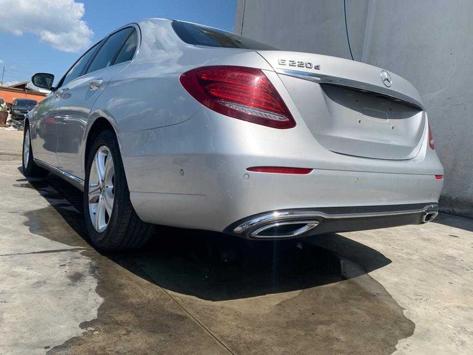 Dezmembrez mercedes e class w213/stop w213/e220 2017/usa w213/