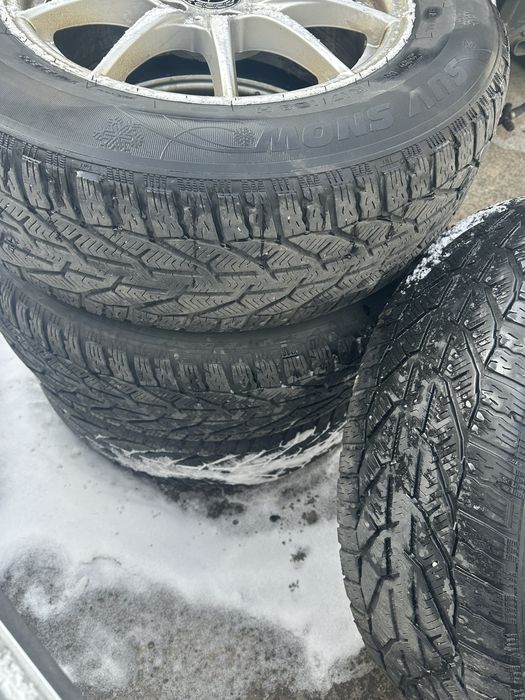 Jante cu anvelope Mercedes GLE/ML 235/65/17 in stare buna