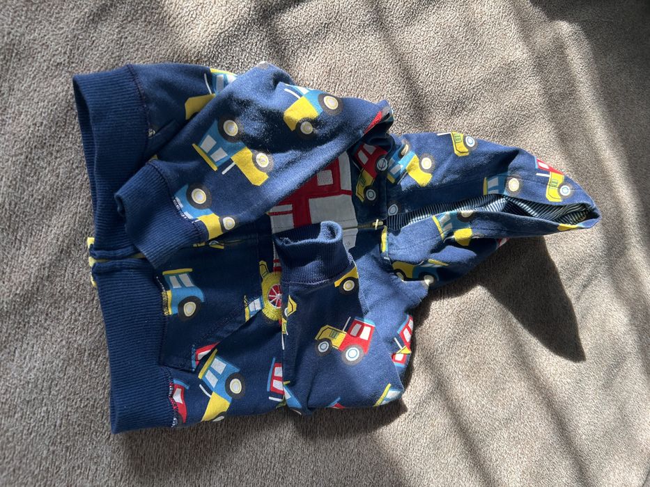 Продам манеж с качанием