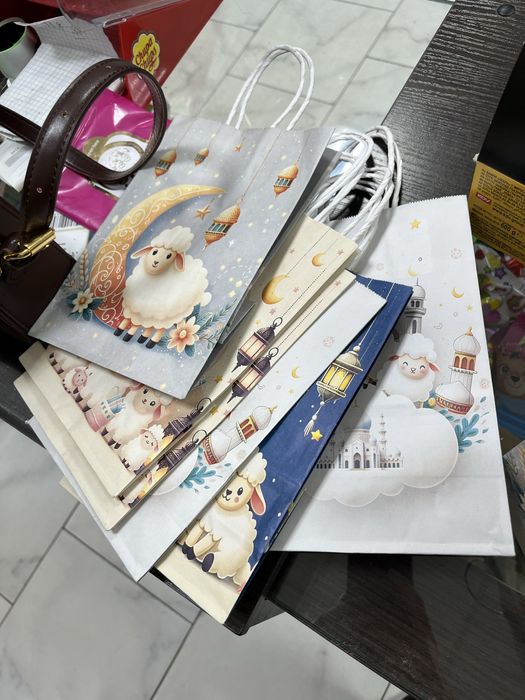 Подарочный пакет