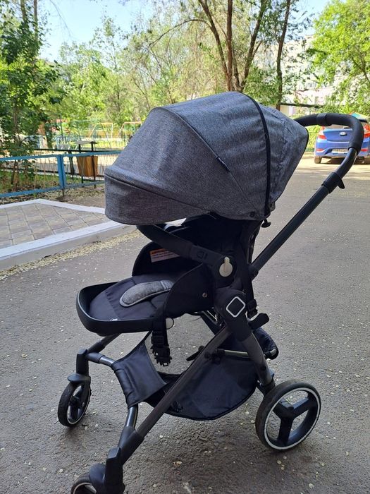 Продам коляску Evenflo