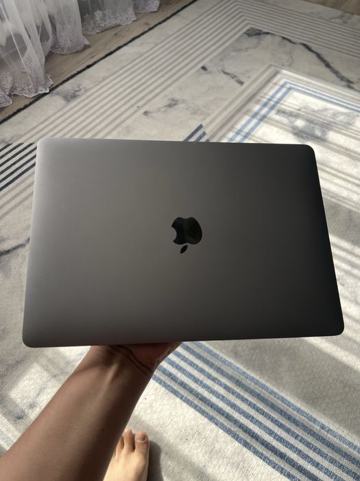 MacBook air  13 m1