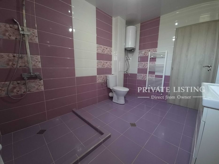 Триетажна тухлена къща с РЗП 257 кв.м, 5 спални, двор 1187 кв.м и централно отопление – с. Сенокос