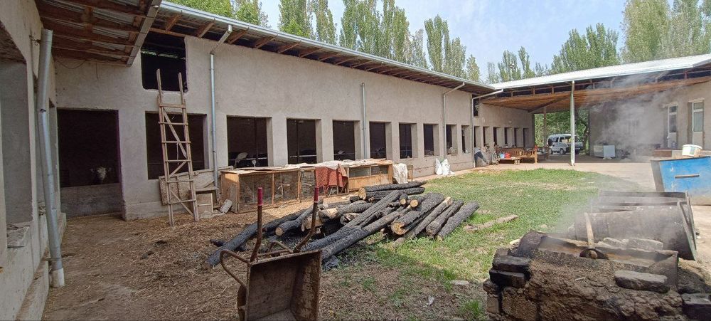 Yer sotiladi Ferma sotiladi