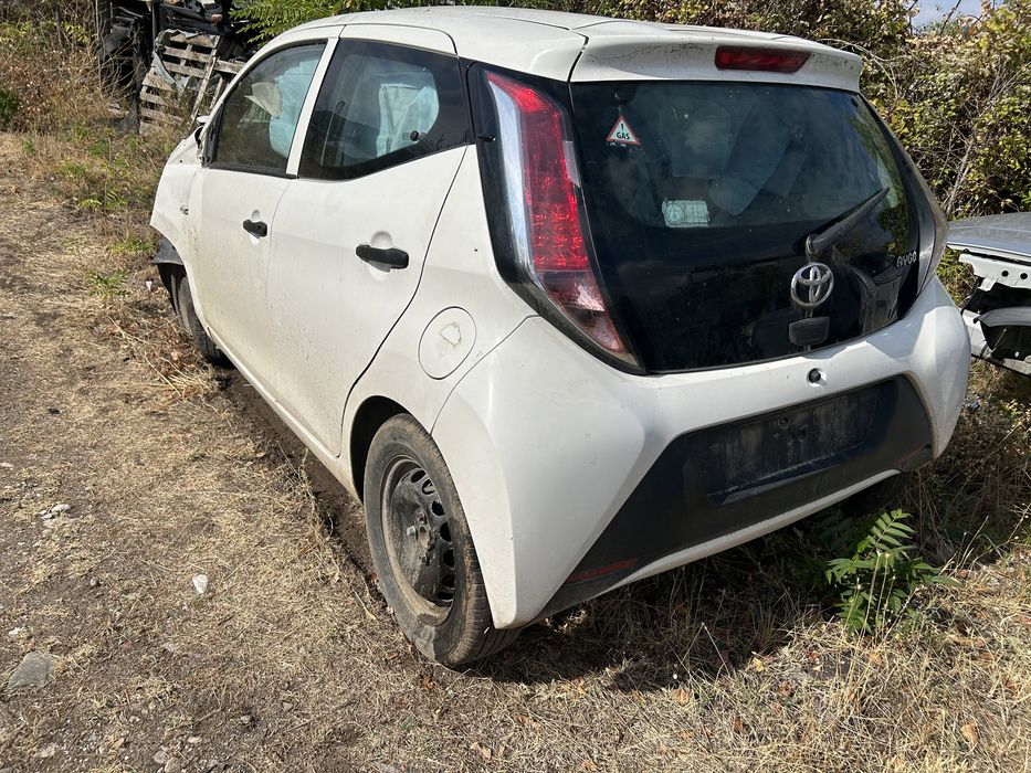 На части Toyota aygo 1.0i / Тойота Айго 1.0 бензин