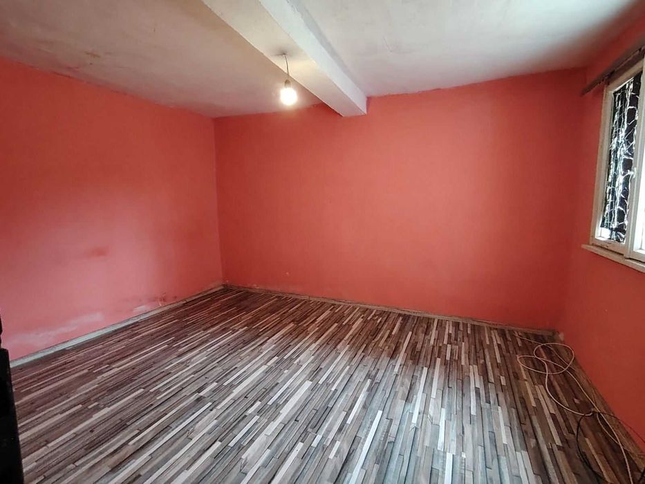 Продава се Къща в с. Попица, Област Враца - 110 кв.м за 70 €/кв.м - Снимка #6