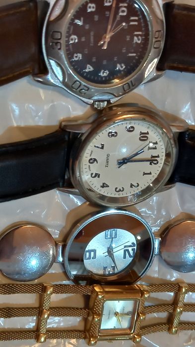 Vand 6 ceasuri de mana de dama, perfect funcționale cu baterie