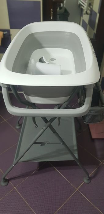 Vand cadita baie bebe puțin folosită.