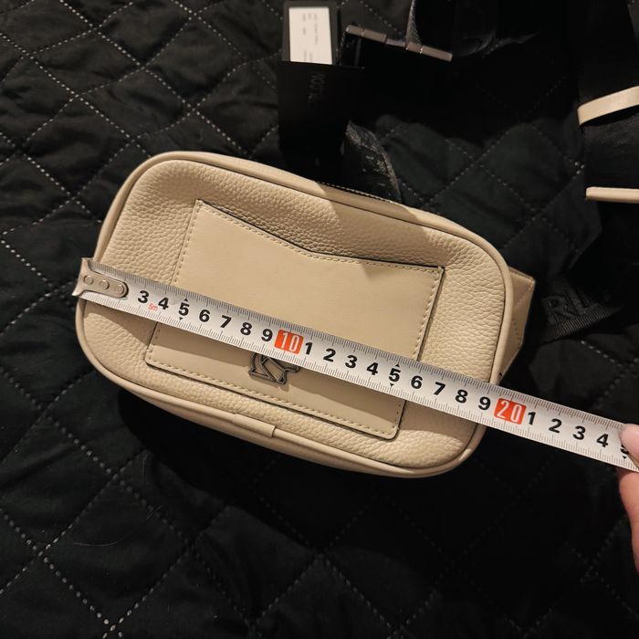 Crossbody чанта