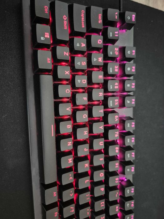 Механична геймърска клавиатура Genesis Thor 303 TKL (Outemu Red / Hot Swap)