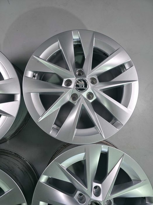 4 Jante Aliaj 5x112 17'' 7J ET 46 OEM Skoda Octavia 4 Superb Karoq Kodiaq / VW Passat Touran Sharan Golf Tiguan Caddy / SEAT CUPRA