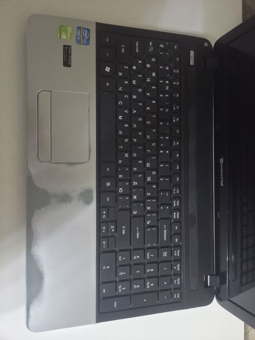 Ноутбук Aser aspire e1-571g