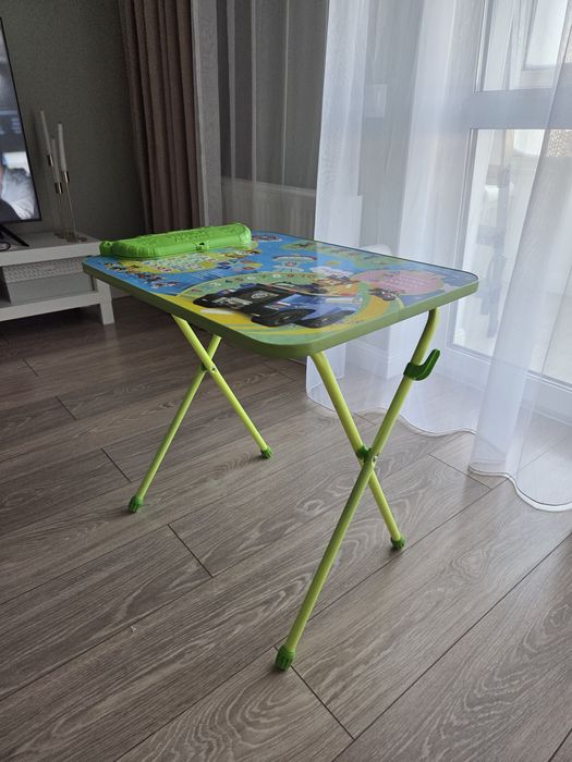 Детский складной столик