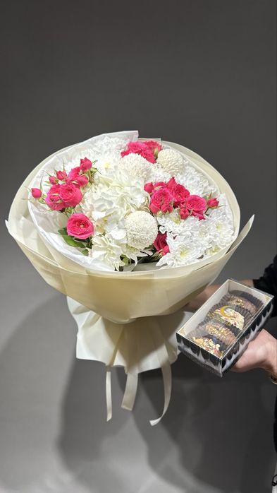 Свежие композиции цветов