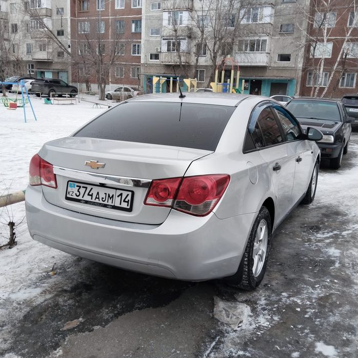 Продам шевроле круз