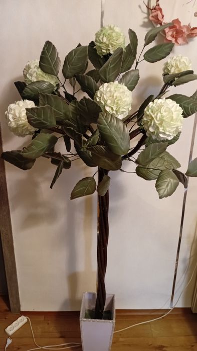 Светильник дерево Бульдонеж