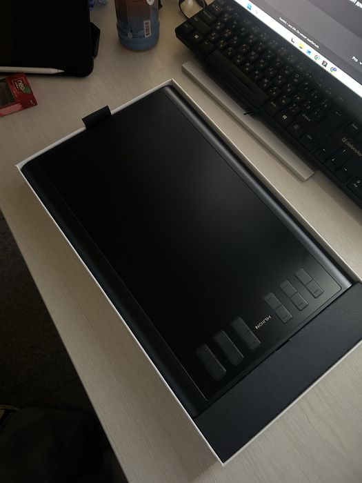 Продам графический планшет HUION