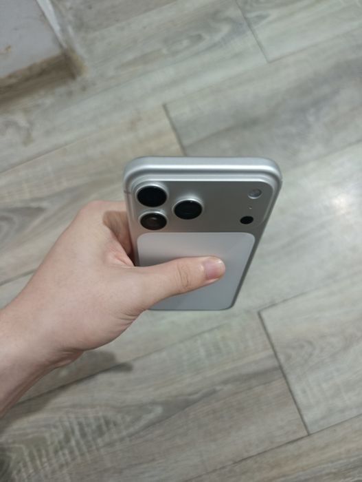 Iphone 14 pro max 17 pro max korpusda