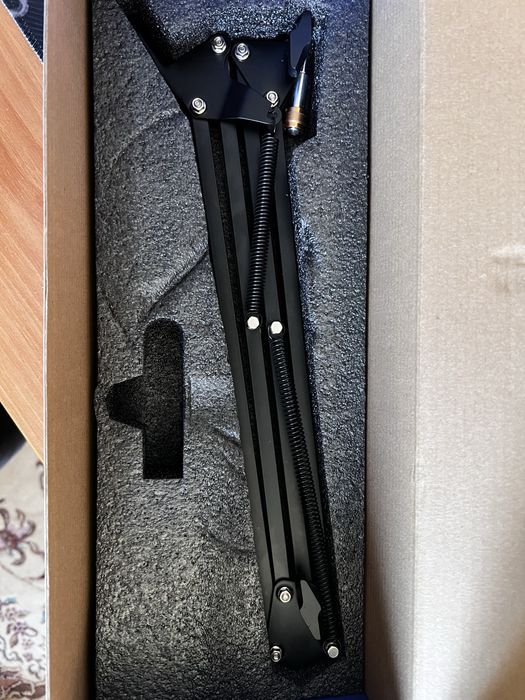 Стримерский микрофон FIFINE A6T