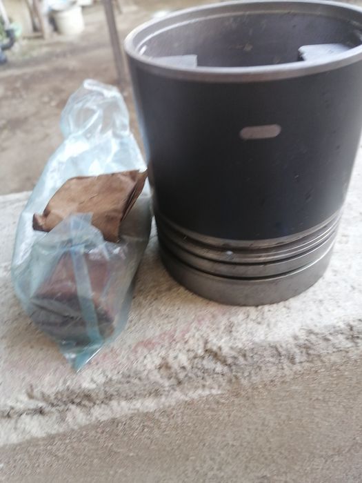 Д 245 поршень с пальцами