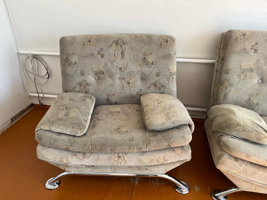 Продам мягкую тройку