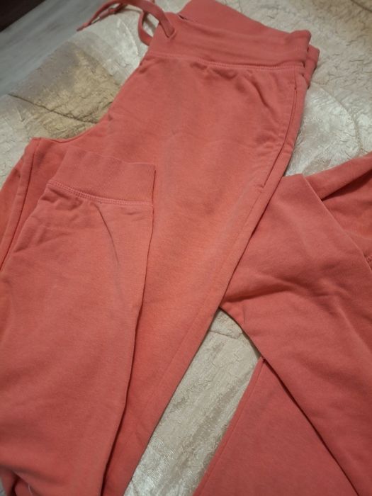 Дамски спортен екип 40/42