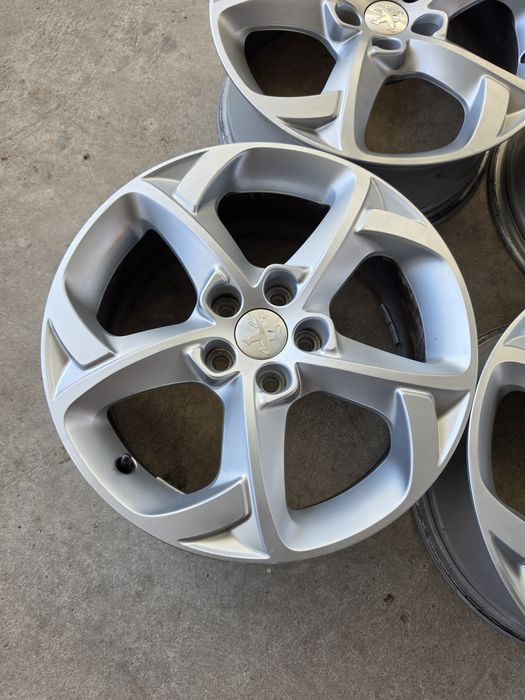 Джанти 17 / 5х108 - Peugeot 508 и др. 5x108