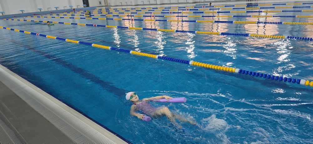 Плавание для детей на кадишева в новом бассейне