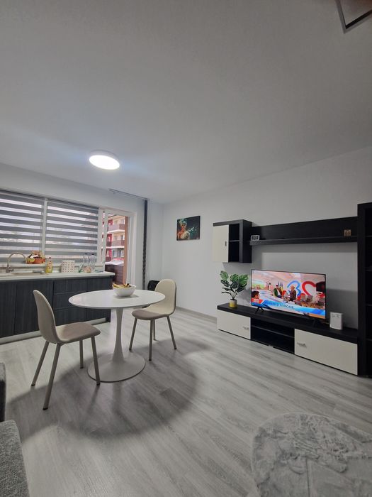 Direct proprietar, inchiriez studio sanpetru city 2
