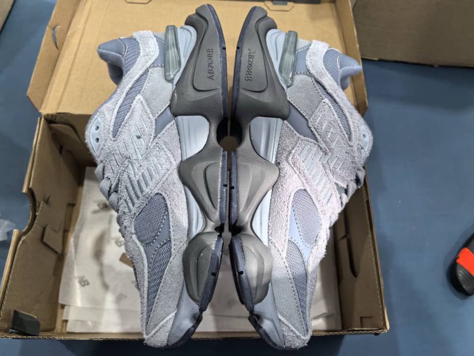 Унисекс обувки New Balance 9060 40 номер