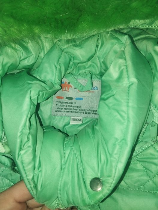 Зимняя куртка на девочку