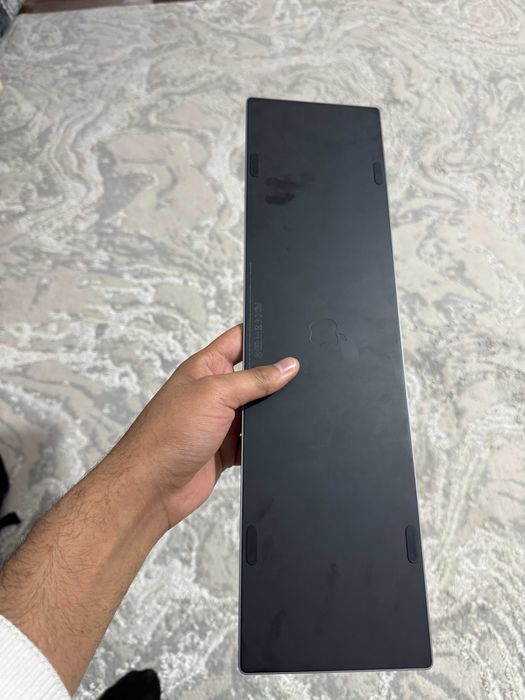 Apple Magic Keyboard (Bir hafta ishlatilgan) - 110$