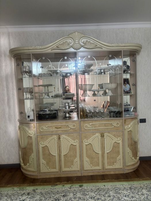 Горка стенка в отличном состоянии,