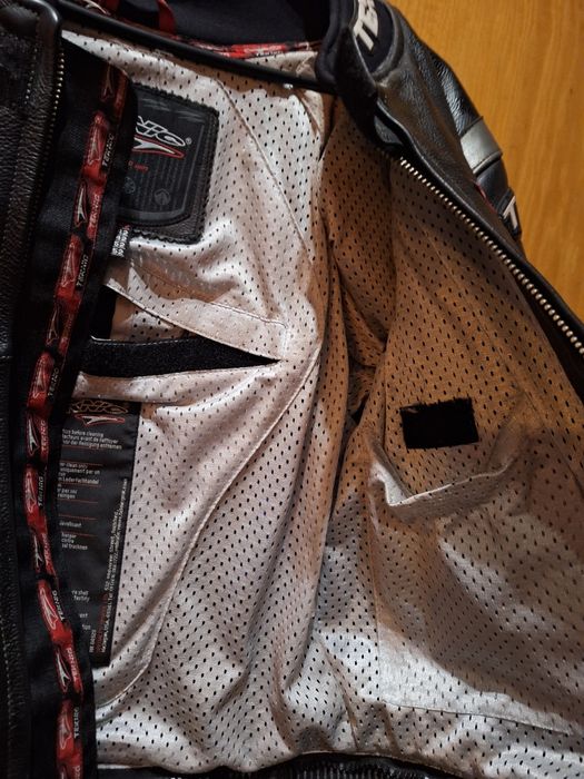 Кожено Мото Яке.