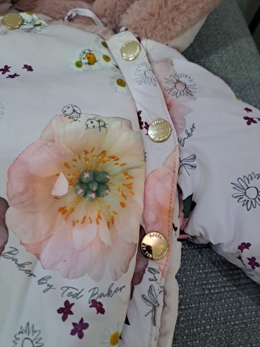 Нов, Зимен космонавт Ted Baker 3-6 мес.