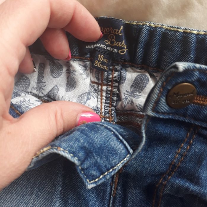 Като нови панталонки на Mayoral,размер 86