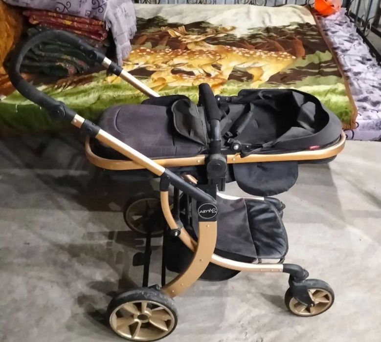 Срочно продам коляску детскую