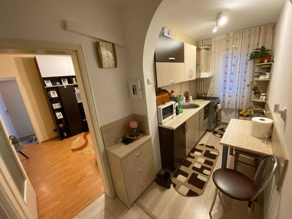 Proprietar. Inchiriez apartament 2 camere