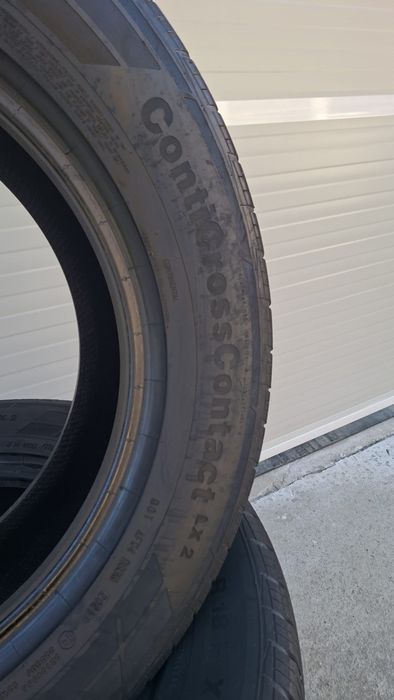 Vand cauciucuri continental 255/60/R18