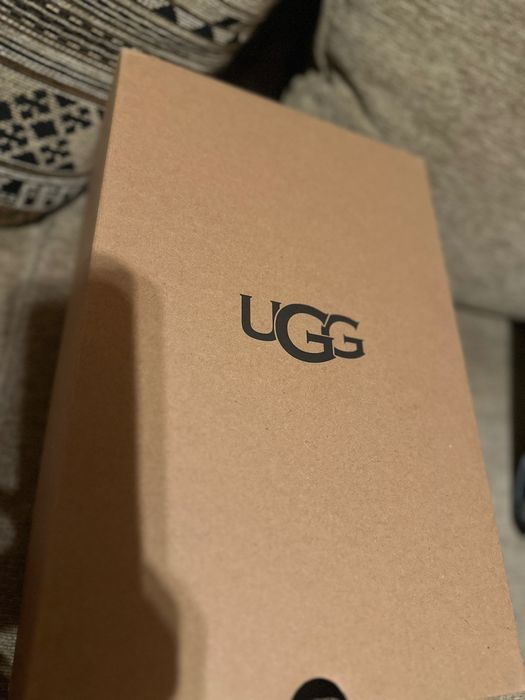 Дамски Апрески UGG