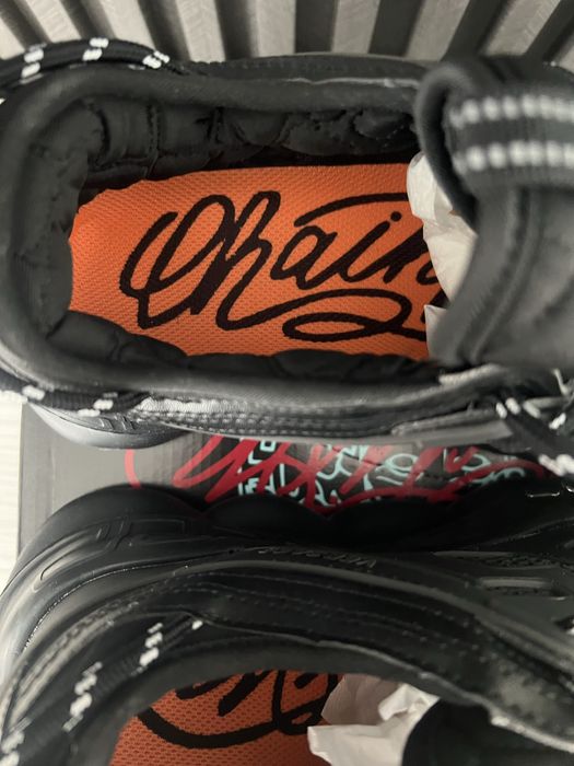 Versace chain reaction negri