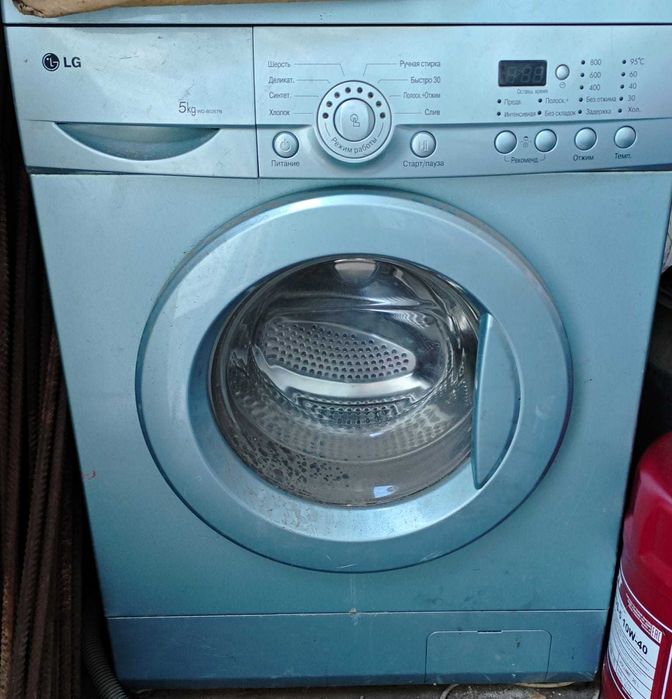 Продам стиральную машинку