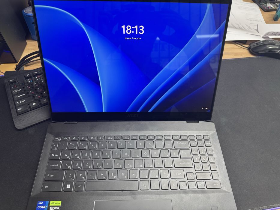 Продам ноутбук MSI E16 Flipp