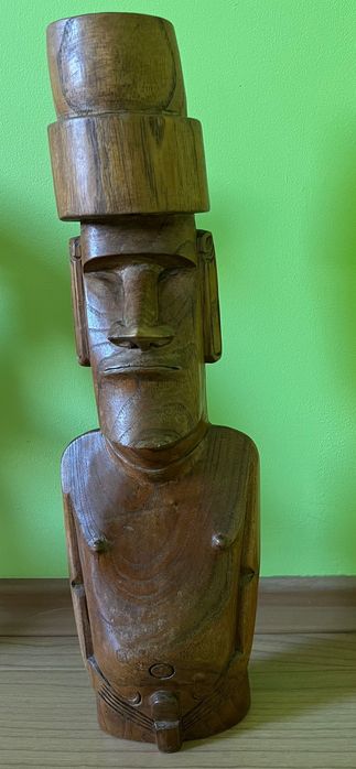 Дървена фигура -40 лв. внос от чужбина. Порцеланов кон и мелница