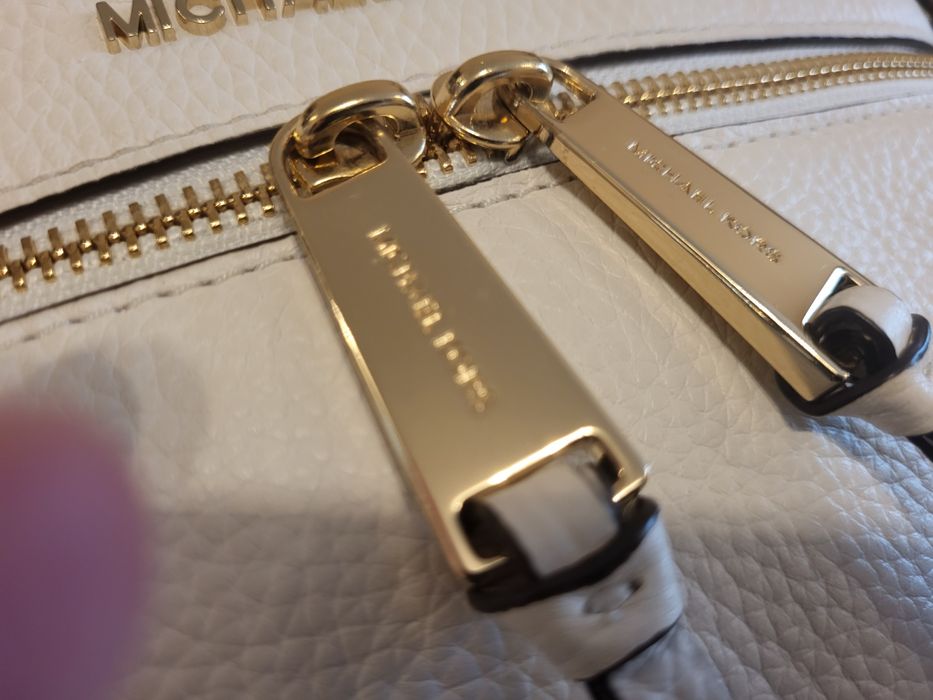 Кожена раница Michael Kors