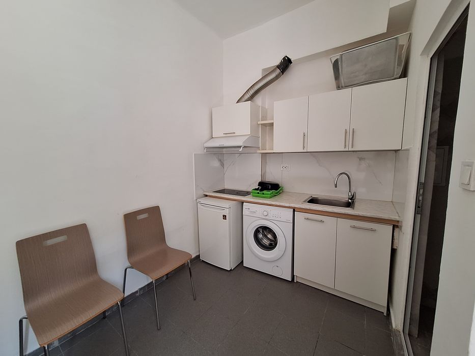 Обзаведен 1 стаен апартамент Лозенец до метро Европейски съюз