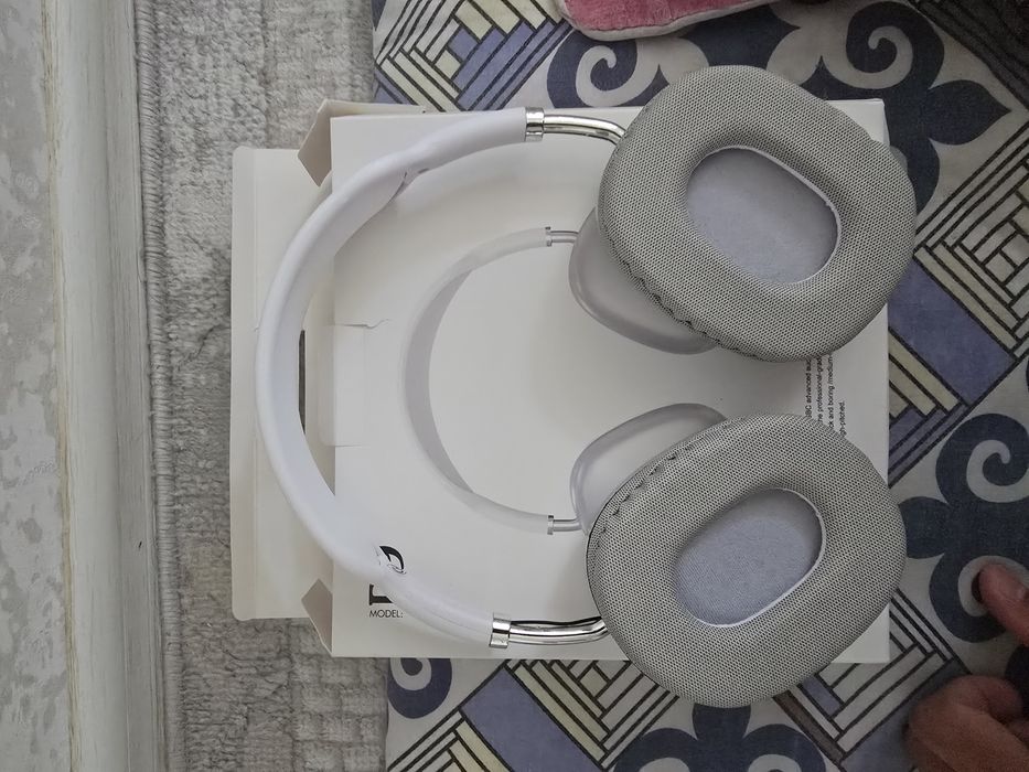 Наушники большие