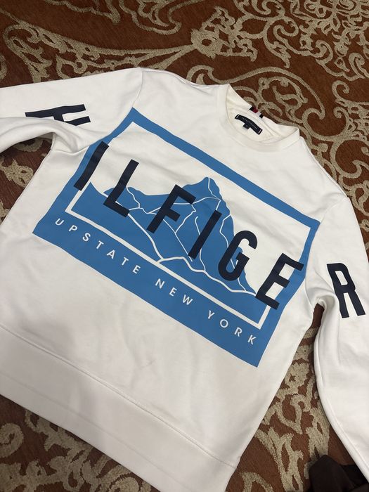 Свитшот мужской белый