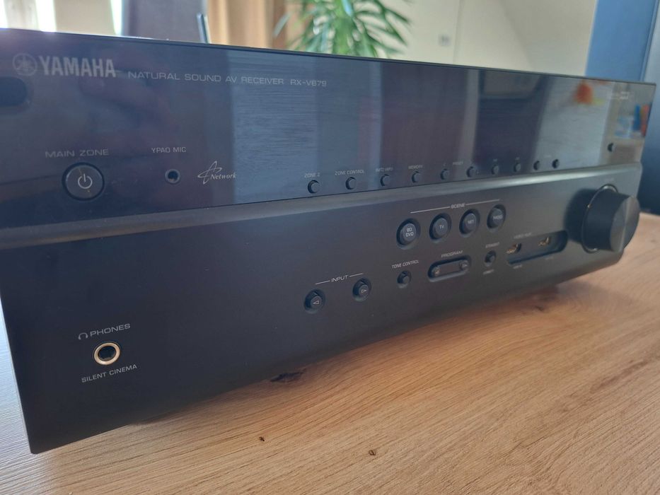 Мощна аудио система: Тонколони JBL XTi 80 + Мрежов 7.2 Ресийвър Yamaha RX-V679 (Wi-Fi, 4K, Bluetooth)