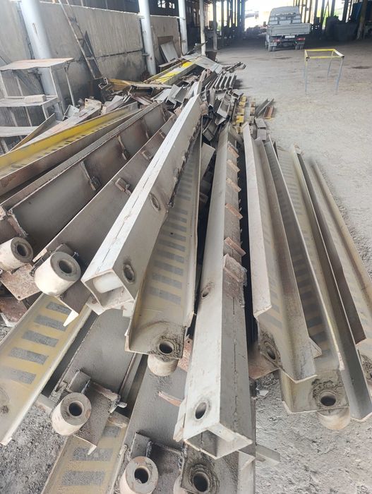 Швеллер  12 и 20  бу советский толстостенный